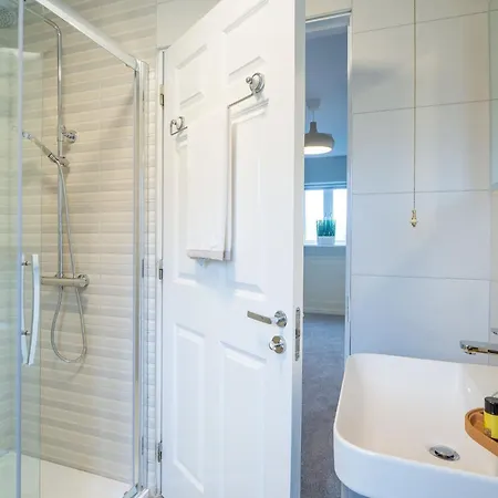 Eve's Townhouse كليفدين