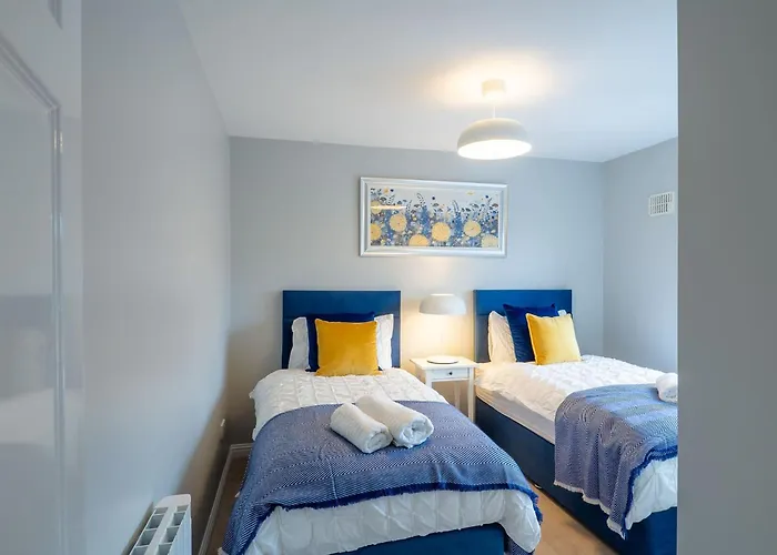 Апартаменты Eve's Townhouse *